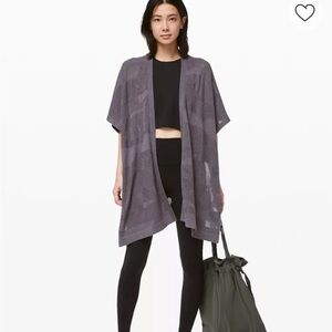 Lululemon Athletica Find Your Light Gray Camo Open-Front Poncho